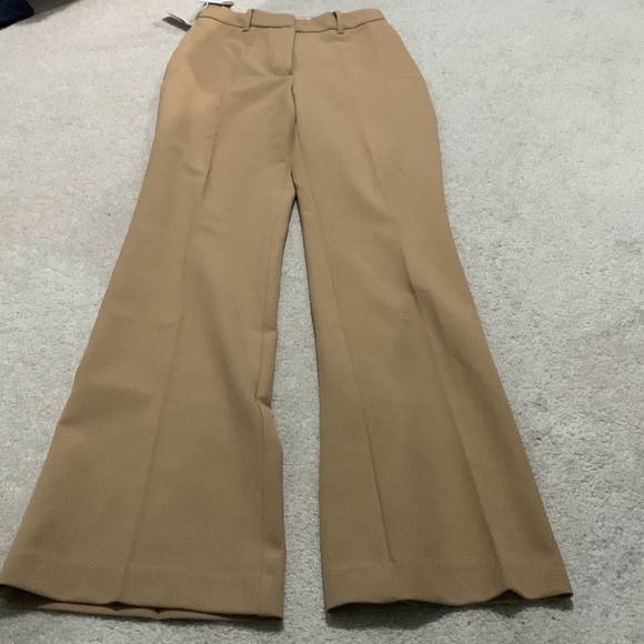 Wilfred Pant - Picture 2 of 14
